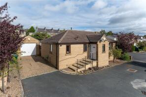 24, Sherwood Close, Eldwick, Bingley BD16 3EL