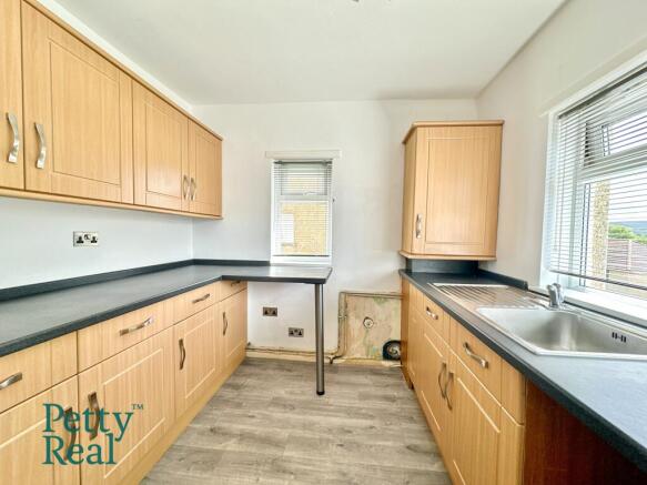 1 bed Flat for sale Image 7