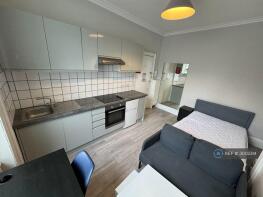 Flat 1, 1, Norfolk Square, Brighton BN1 2PB