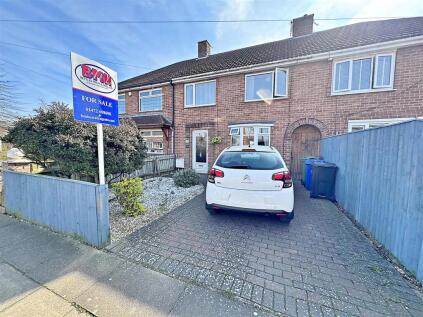 Southwold Crescent, Scartho, Grimsby, N.E. Lincs, DN33 3AF