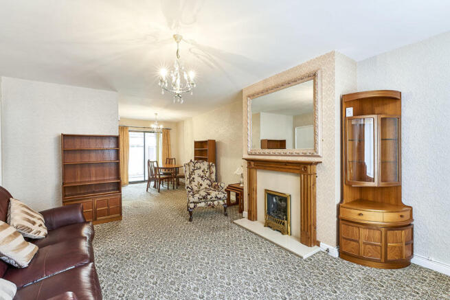 Lounge / Dining Room