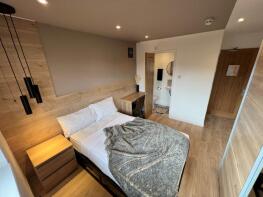 22, Guildford Close, Exeter EX4 2HX