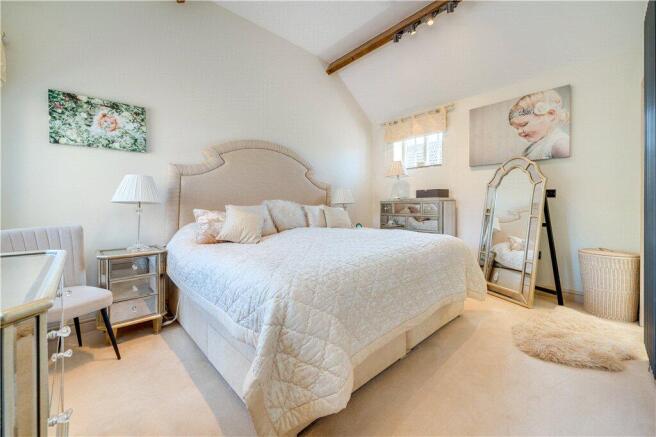 3 bed Detached for sale Image 11