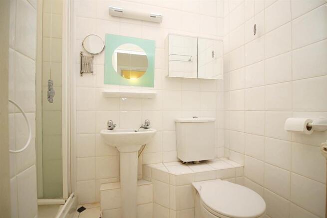 Showerroom.JPG