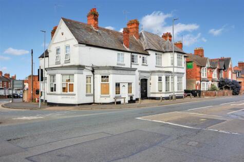 NN10, Oakley House, Wellingborough Road