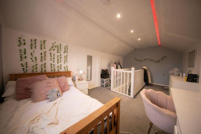 Loft conversion bedroom