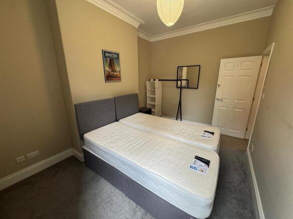 7 bed House Share to rent Image 12