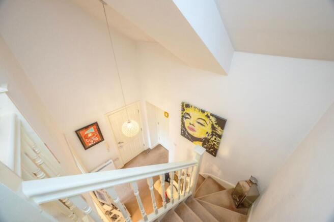 2 bed Apartment for sale Image 10