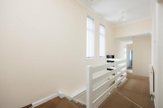 Photo 09