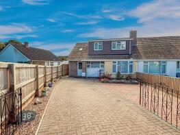 38, Steart Avenue, Burnham-on-sea TA8 1DB
