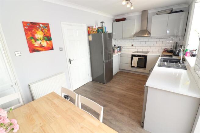 Kitchen / Breakfast Room