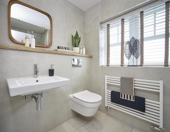4 bed Detached for sale Image 12