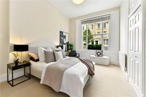 Eardley Crescent, London, SW5