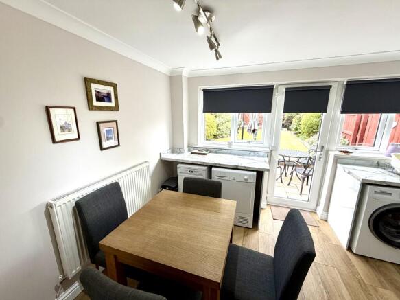 3 bed Semi-Detached for sale Image 4