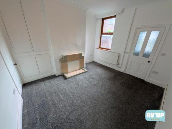 3 bed Terraced to rent Image 7