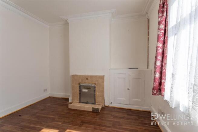 DWELEST - 26 Ordish Street, DE14 3SA-0004.jpg