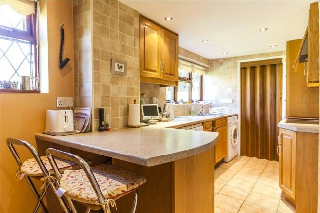 Kitchen/Breakfast Rm