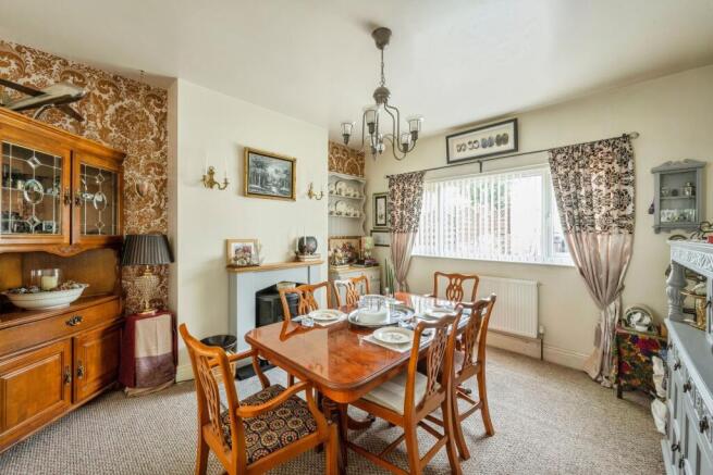 3 bed Semi-Detached for sale Image 6