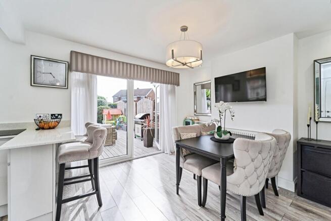 Kitchen/Dining Room
