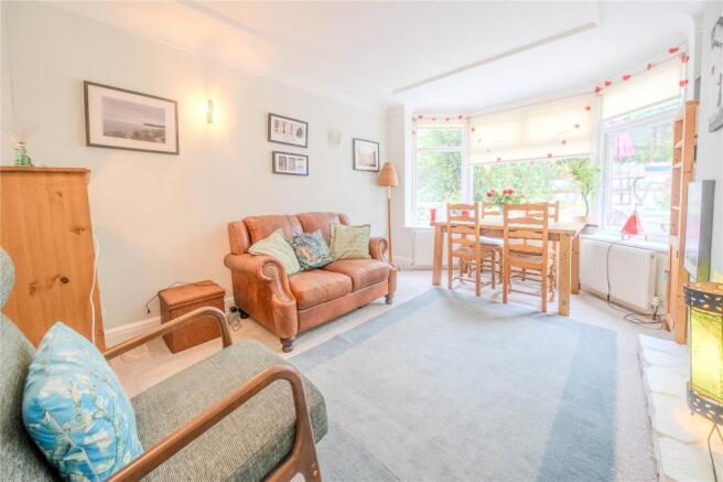 3 bed Semi-Detached for sale Image 4