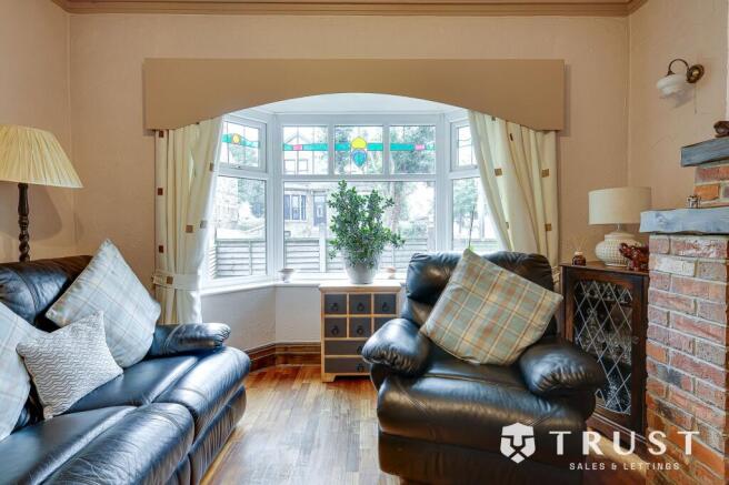 4 bed Semi-Detached for sale Image 9