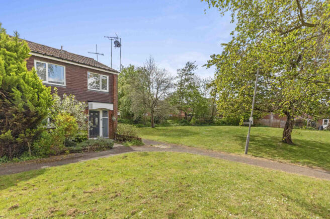 4 Washington Court, SL7 1UN (LOW RES)-15