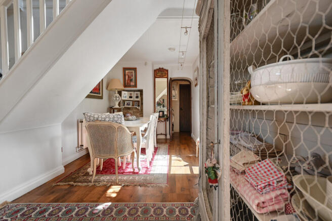 4 bed Semi-Detached for sale Image 10