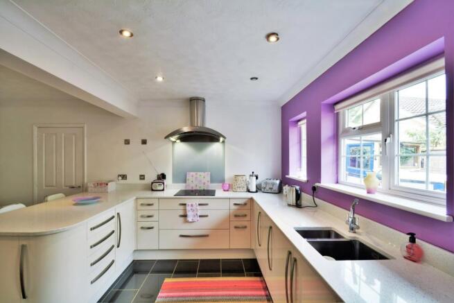 Kitchen / Breakfast