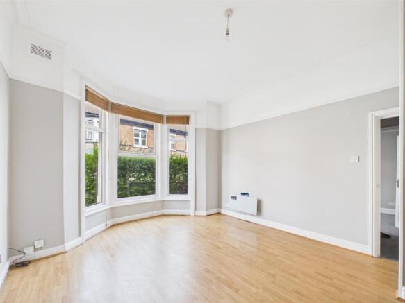 Apartment in Wallasey, New Brighton - More