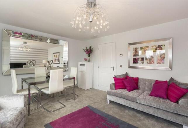 Living/dining room 