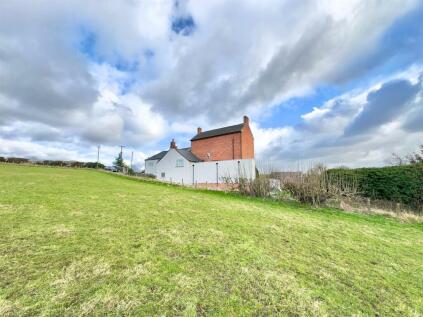 Spring House Farm, Calow, Chesterfield, S44 5XJ