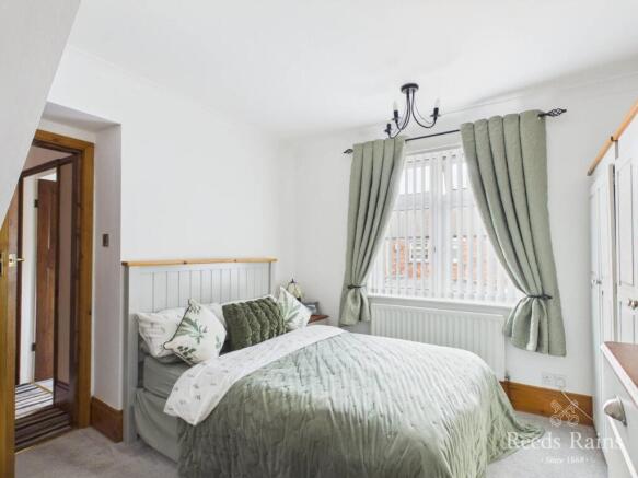 3 bed Terraced for sale Image 12