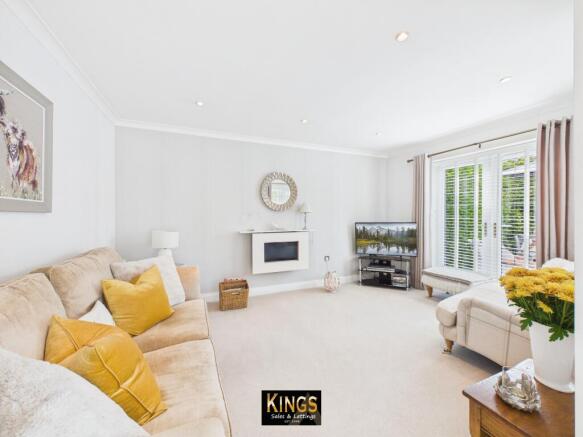 4 bed Detached for sale Image 4