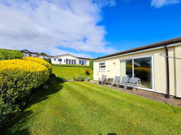 2 bed Detached Bungalow for sale Image 11