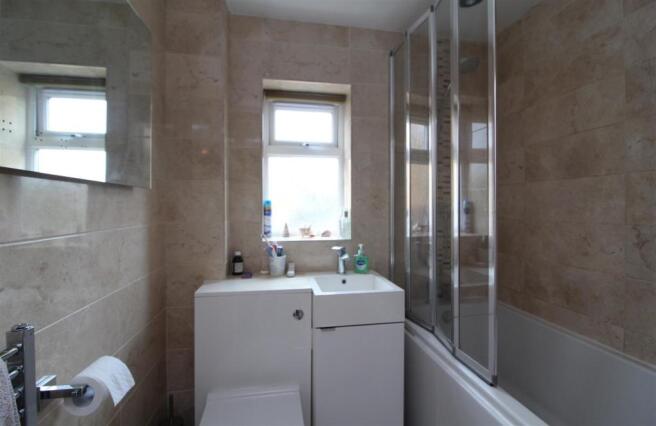 25 Northaw Road West 032.JPG