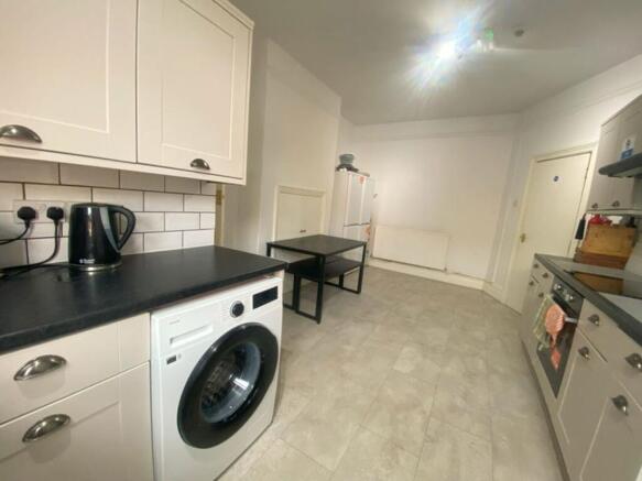 Communal Kitchen Diner