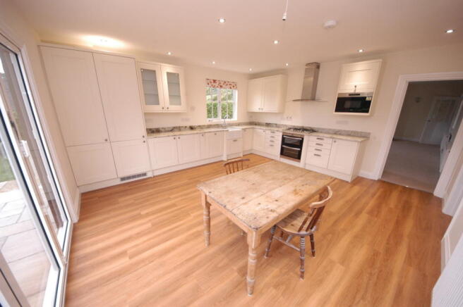 Kitchen 2