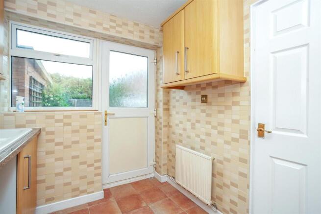 Kitchen 3.jpg
