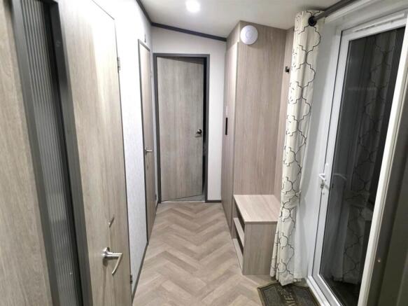 2 bed Lodge for sale Image 11