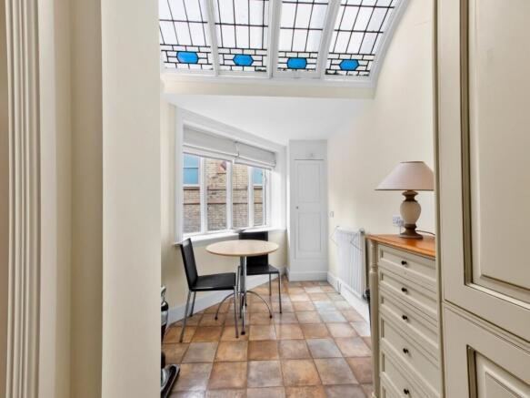 1 bed Flat for sale Image 10