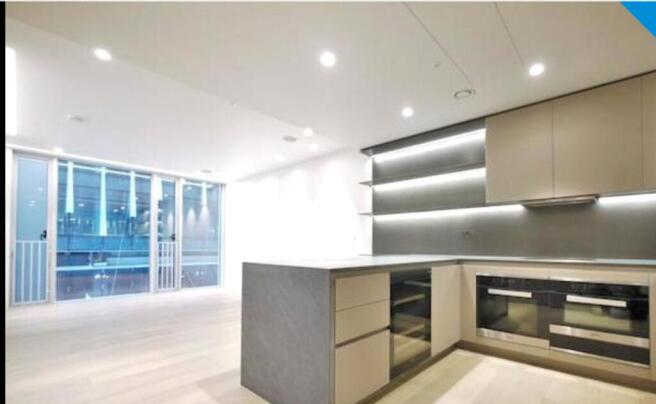 Lounge/Kitchen