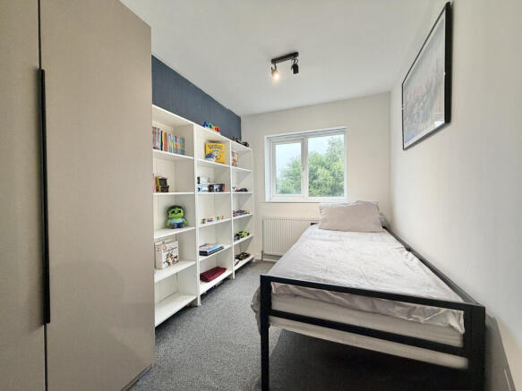 4 bed Terraced for sale Image 11