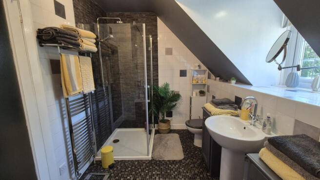 Ensuite