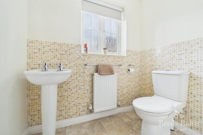 3 bed Detached for sale Image 6