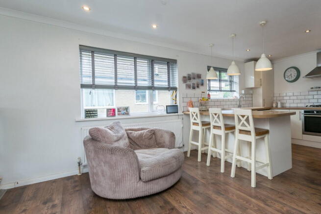 3 bed Detached Bungalow for sale Image 7