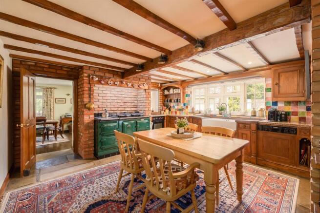 Kitchen/Breakfast Room