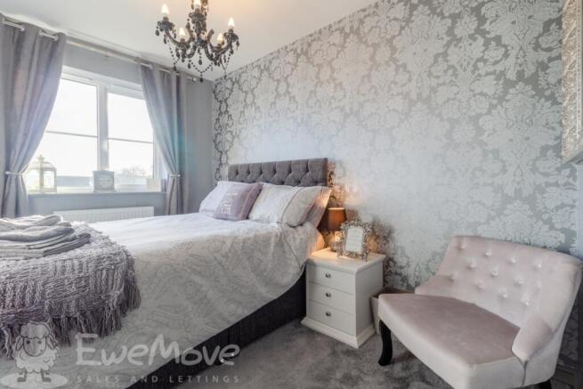 2nd Bedroom