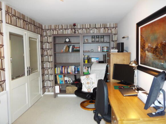 Photo 3