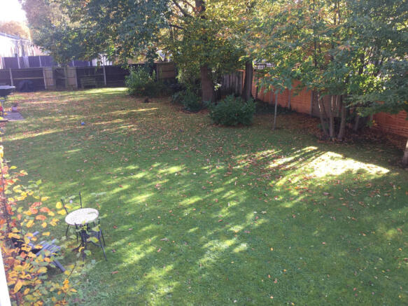 Photo 9