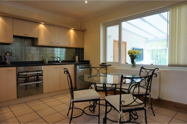 Kitchen / Breakfast
